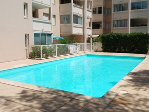 Pool - Charming T2 with Terrace and Parking in Sète (Sète)