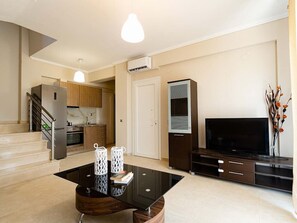 Living area - Kiosse Maison 1 by TravelPro Services (Flogita)