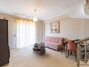 Living area - Kiosse Maison 1 by TravelPro Services (Flogita)