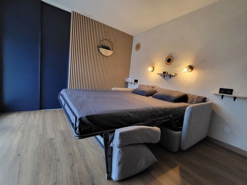 Studio with small terrace on first floor