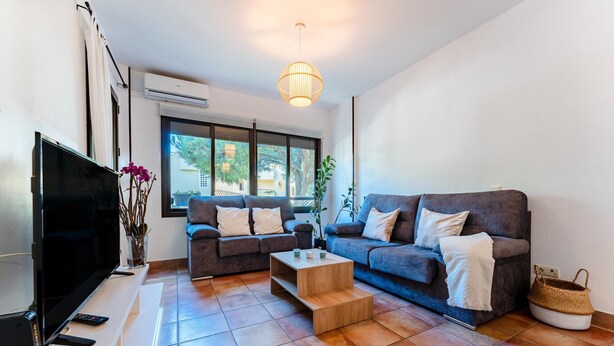 Living room - Apartment Near Benalmadena's Golden Beaches (Benalmádena)