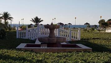 الإطلالة من المنشأة