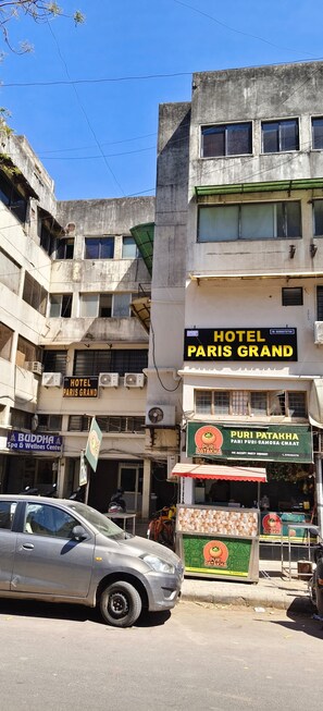 Exterior - Hotel Paris Grand (Ahmedabad)