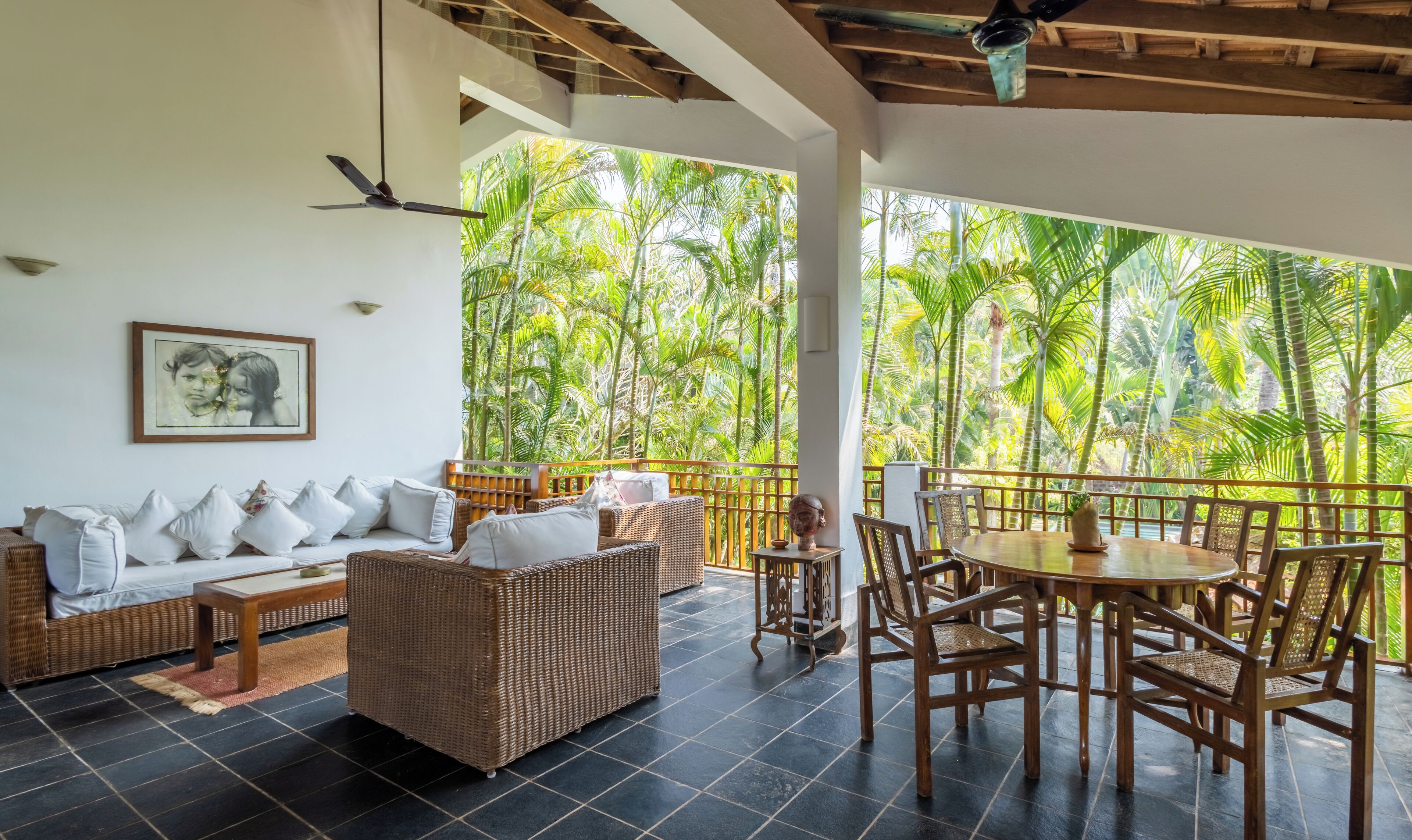 Villa, 2 Bedrooms, Private Pool, Garden View | Outdoor dining