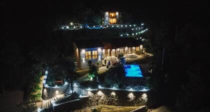 RUSTIC VILLAS BARLOVIC