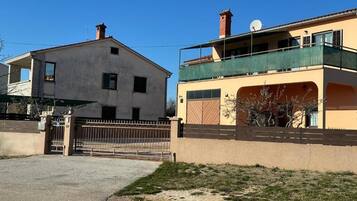 Apartment | Exterior