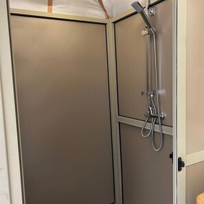 Handtücher, Toilettenpapier