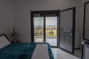 2 bedrooms, iron/ironing board, WiFi, bed sheets - Nala Home - Mouries Halkidiki (Mouries Halkidki)