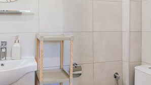 Hårføner og håndklær