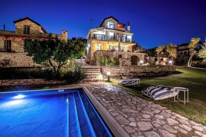 Horizon View Lefkara • Pool • Garden • Parking