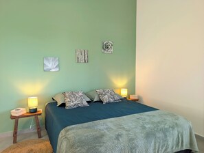 4 dormitorios, tabla de planchar con plancha, wifi y ropa de cama