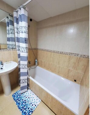 Apartment | Bathroom - Cozy Villa in Vera, Just Steps From the Beach (Vera)