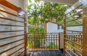 Interior - Staymaster Bharini 2BR Villa Jet Pool (Nerul)