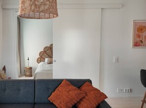 Télévision, chaîne hi-fi