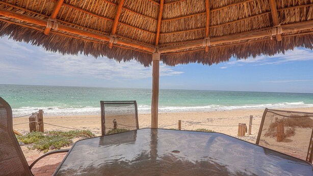 Property grounds - Casa Evita – Beachfront, Casita, Rocky Point (Puerto Penasco)