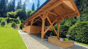 Apartment | Garden