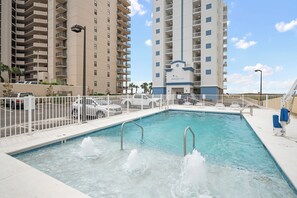 Pool - Luxury Gulf Front Unit-Stunning Gulf and Pass Views-Signature Properties (Orange Beach)