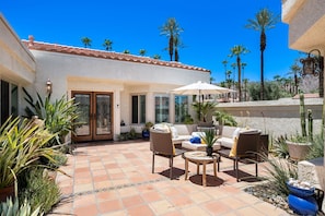 Terrace/patio - Santa Rosa Cove - #SRC68 Lovely Corner Retreat with Mtn Views! (La Quinta)