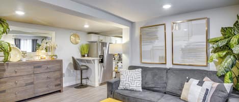 Apartment (1 Bedroom) | Interior