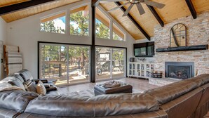 Nhà (4 Bedrooms) | Nội thất