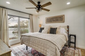 單棟房屋 (5 Bedrooms) | 內部