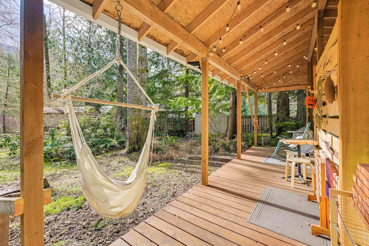 House (2 Bedrooms) | Front of property