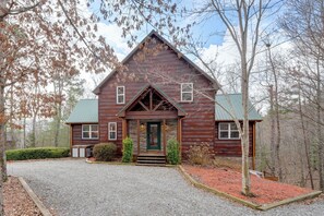 House (3 Bedrooms) | Interior - Hot Tub + Game Room: Spacious Blue Ridge Retreat! (Blue Ridge)