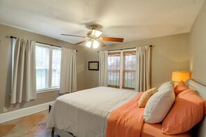 Casa (2 Bedrooms) | Interior