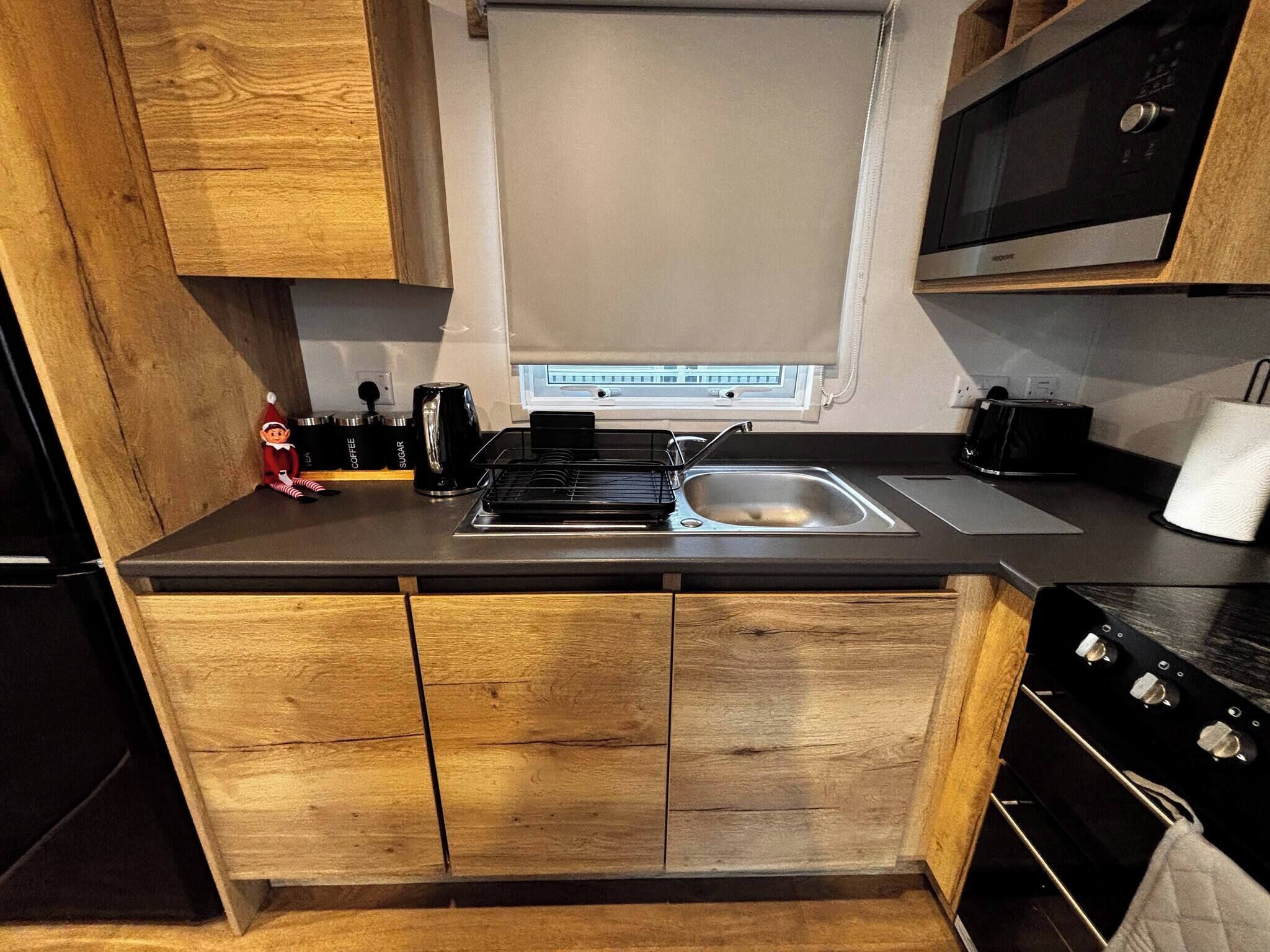Mobile Home, 3 Bedrooms | Interior