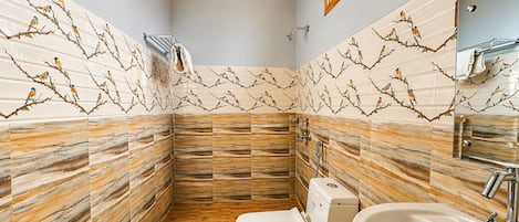 Dusche, Handtücher, Seife, Shampoo
