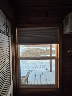 Interior - Adorable couples retreat in Frenchburg with easy access to the Red River Gorge (Frenchburg)