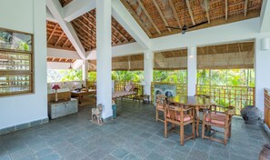 Outdoor dining - Staymaster Rohini 2BR Villa Jet Pool (Nerul)