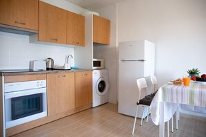 Apartment | Private kitchen - Vacation Apartment in Roquetas de Mar (Roquetas de Mar)