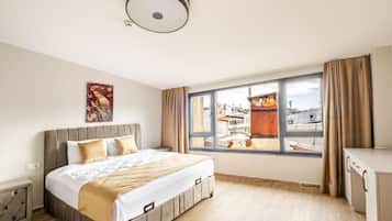 Loftsleilighet, balkong, byutsikt