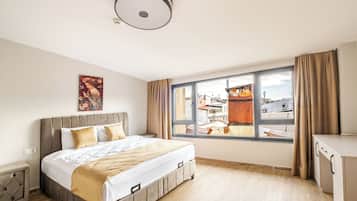 Loftsleilighet, balkong, byutsikt