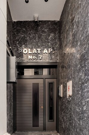 Façana frontal de l'allotjament