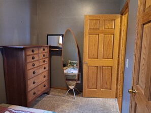 2 chambres, Wi-Fi gratuit, draps fournis