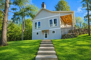 Exterior - The Bou | Lake Michigan Beach | Sleeping Bear (Frankfort)