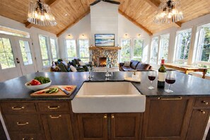 Interior - The Bou | Lake Michigan Beach | Sleeping Bear (Frankfort)