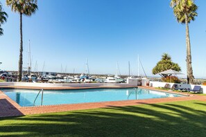 Pool - The Waterclub Luxe Beach Home (Cape Town)