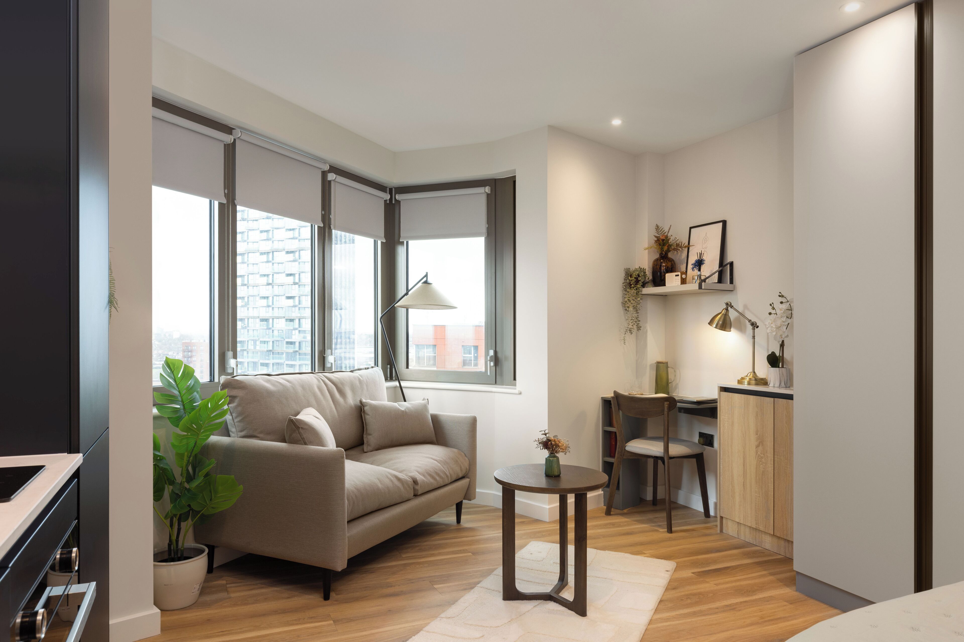 Studio, Balcony | Living area