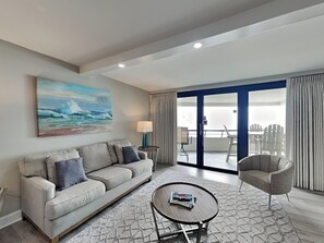 Smart TV - Edgewater #1302 | Gulf Front + Amenities (Miramar Beach)