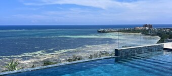 Mombasa nyali Ocean view/rooftop pool/gym