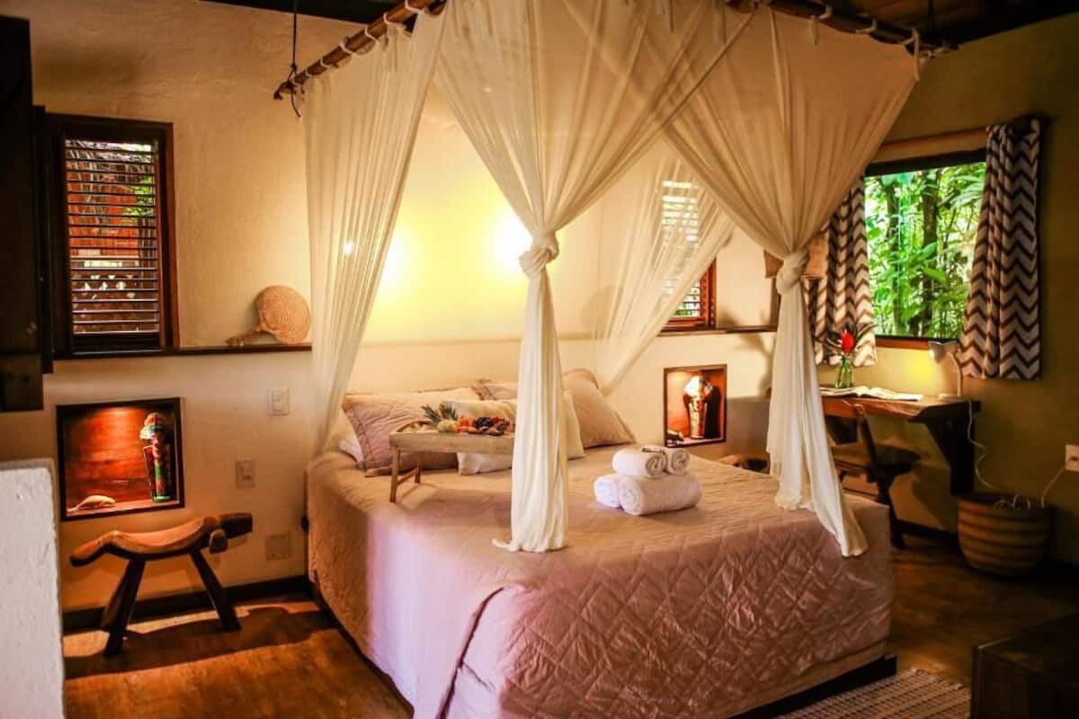 Classic-alpehytte - 1 soveværelse - balkon - udsigt til gårdsplads