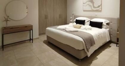 Elaionas Luxe w/ Private Pool : No.2