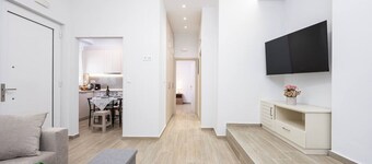 Port Cyan Suite - 2 Min Walk to Harbor & Beaches