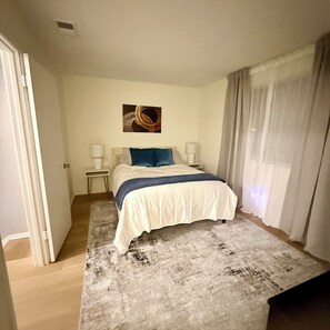 2 Schlafzimmer, Bügeleisen/Bügelbrett, WLAN, Bettwäsche
