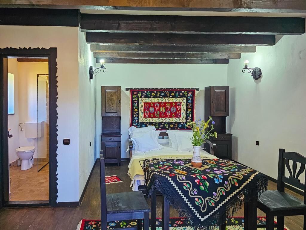 Family Apartment, Balcony