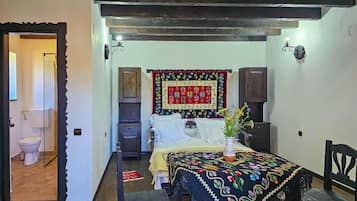 Family Apartment, Balcony