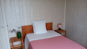 2 間睡房、熨斗/熨衫板、Wi-Fi、床單